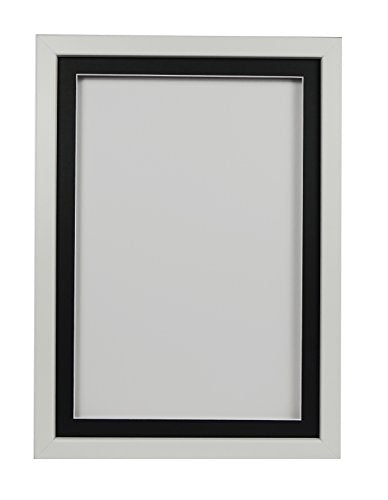 Vivarti Truebox Black and White Frames Metric